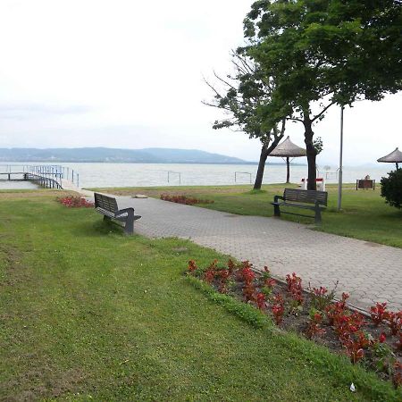 Holiday Home In Balatonbereny 34655 Exterior photo